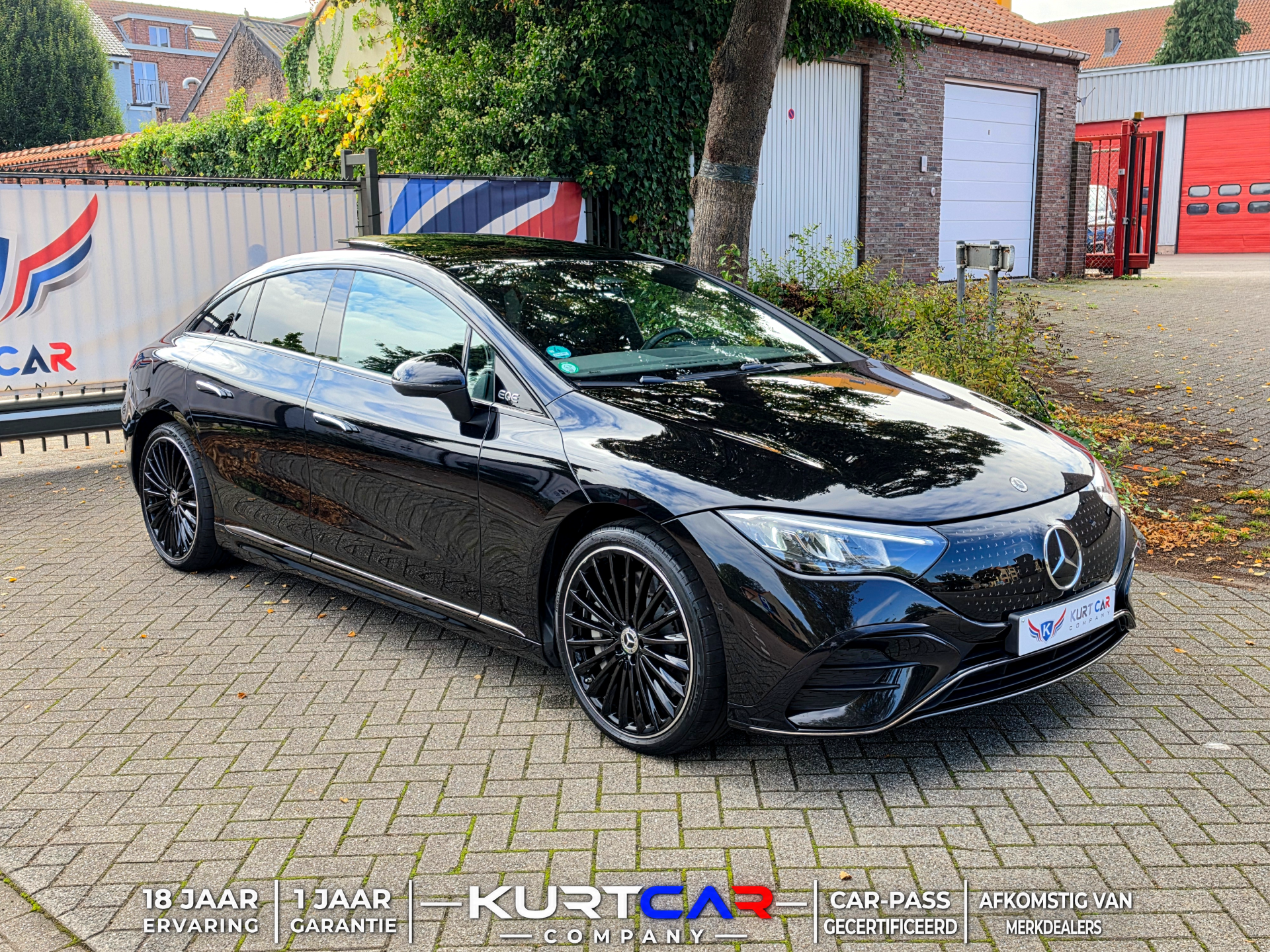 Mercedes EQE 300 AMG Line | Airmatic | Pano | 21" AMG Velgen | Keyless | Trekhaak | Fabrieksgarantie !!!